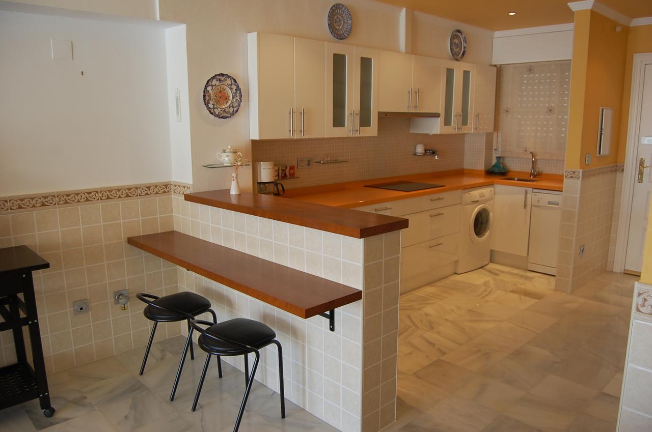 Apartment Fuentes De Nerja Eksteriør billede