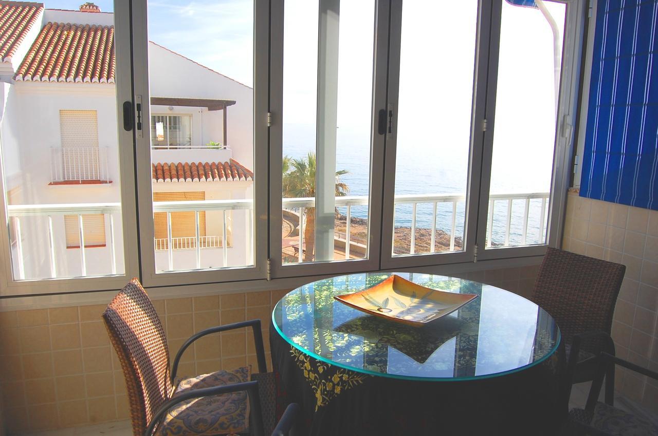Apartment Fuentes De Nerja Eksteriør billede