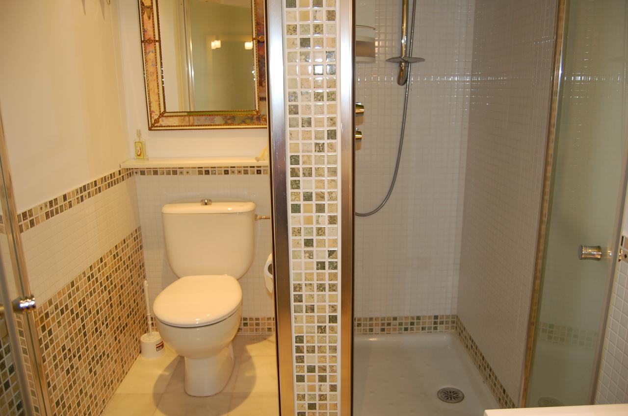 Apartment Fuentes De Nerja Eksteriør billede