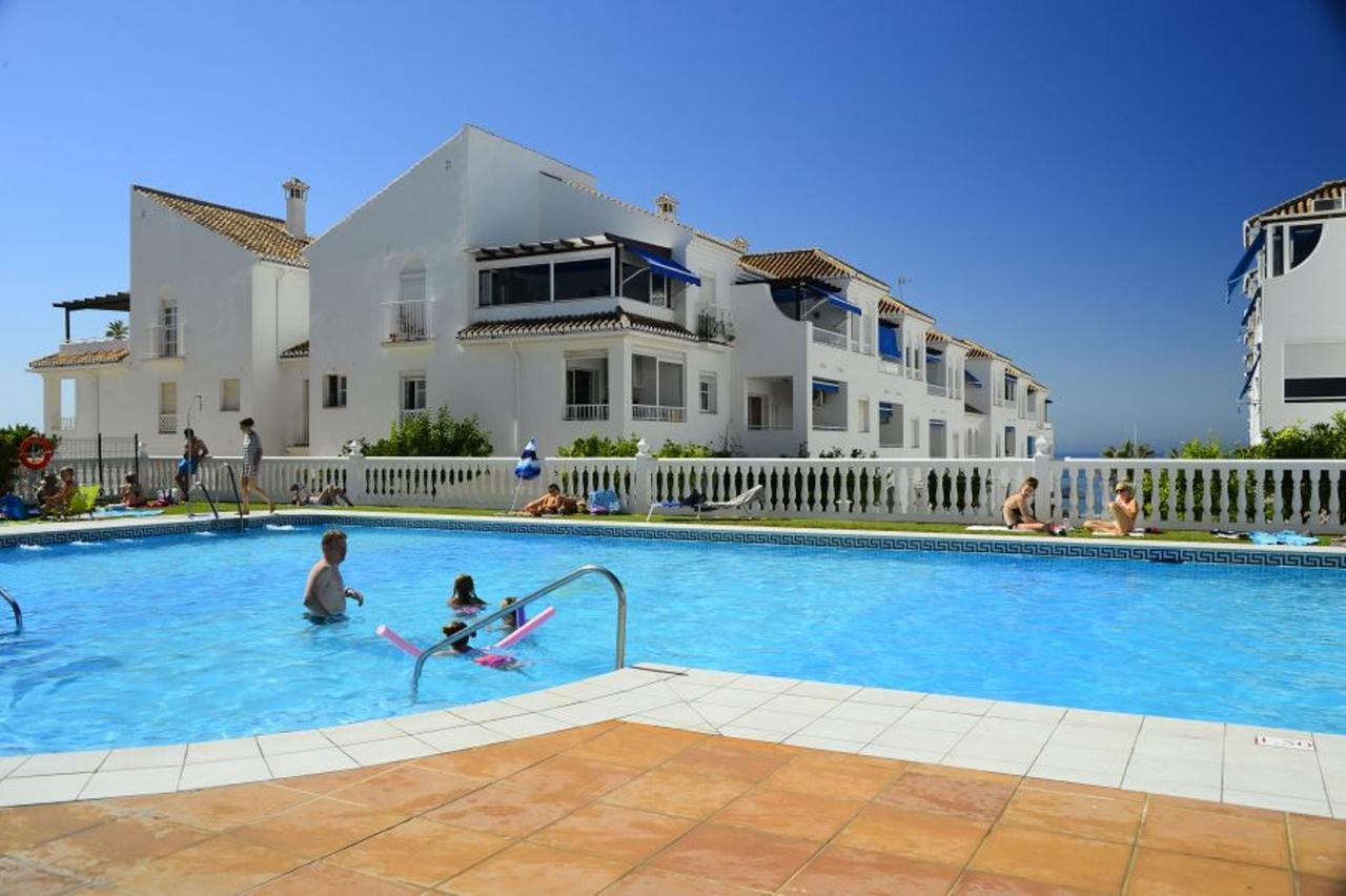 Apartment Fuentes De Nerja Eksteriør billede